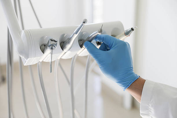 Professional Emergency Dentist technician working in Martinsville, VA